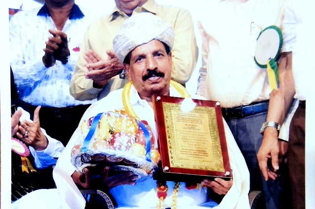 Mr. Shariff, dedicated selfless service towards the school